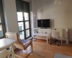 Study to rent in Calle Cervantes, 29, Salamanca Capital