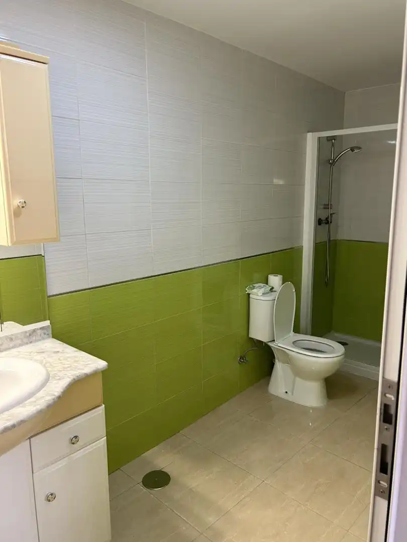 Bany de Casa o xalet en venda en La Manga del Mar Menor amb Aire condicionat, Calefacció i Jardí privat