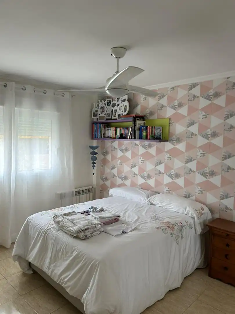 Dormitori de Casa o xalet en venda en La Manga del Mar Menor amb Aire condicionat, Calefacció i Jardí privat