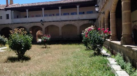 Foto 4 de Casa adosada en venda a Calle Convento, 5, Aldeanueva de Santa Cruz, Ávila