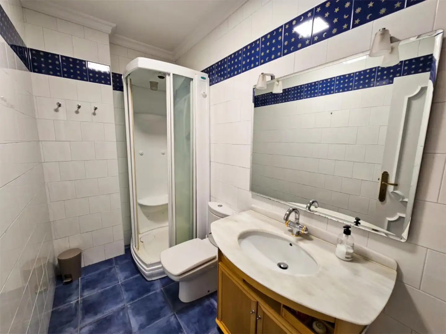Casa o xalet en venda a Calle Elias Serra Rafols, 4h, Ofra - Costa Sur Bany de Casa o xalet en venda en Santa Cruz de Tenerife Capital