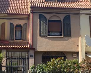Vista exterior de Casa o xalet en venda en Salamanca Capital amb Terrassa