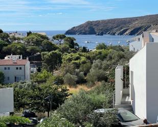 Vista exterior de Casa adosada en venda en Cadaqués