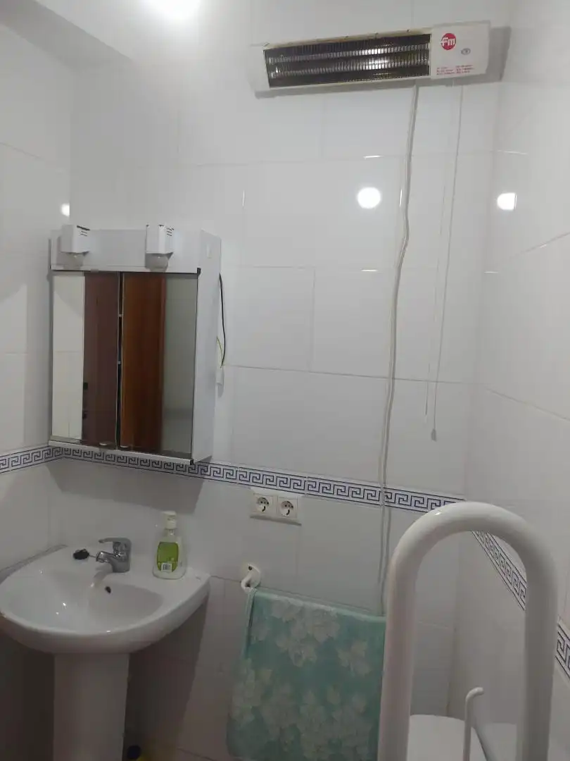Baño de Casa adosada en venta en Orce con Calefacción, Terraza y Trastero