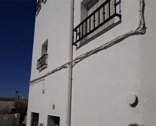 Vista exterior de Casa adosada de lloguer en La Taha amb Terrassa i Balcó