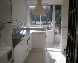 Kitchen of Flat to rent in  Madrid Capital  with Terrace, Swimming Pool and Balcony