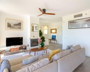 Sala d'estar de Casa o xalet de lloguer en Altea amb Aire condicionat, Terrassa i Piscina