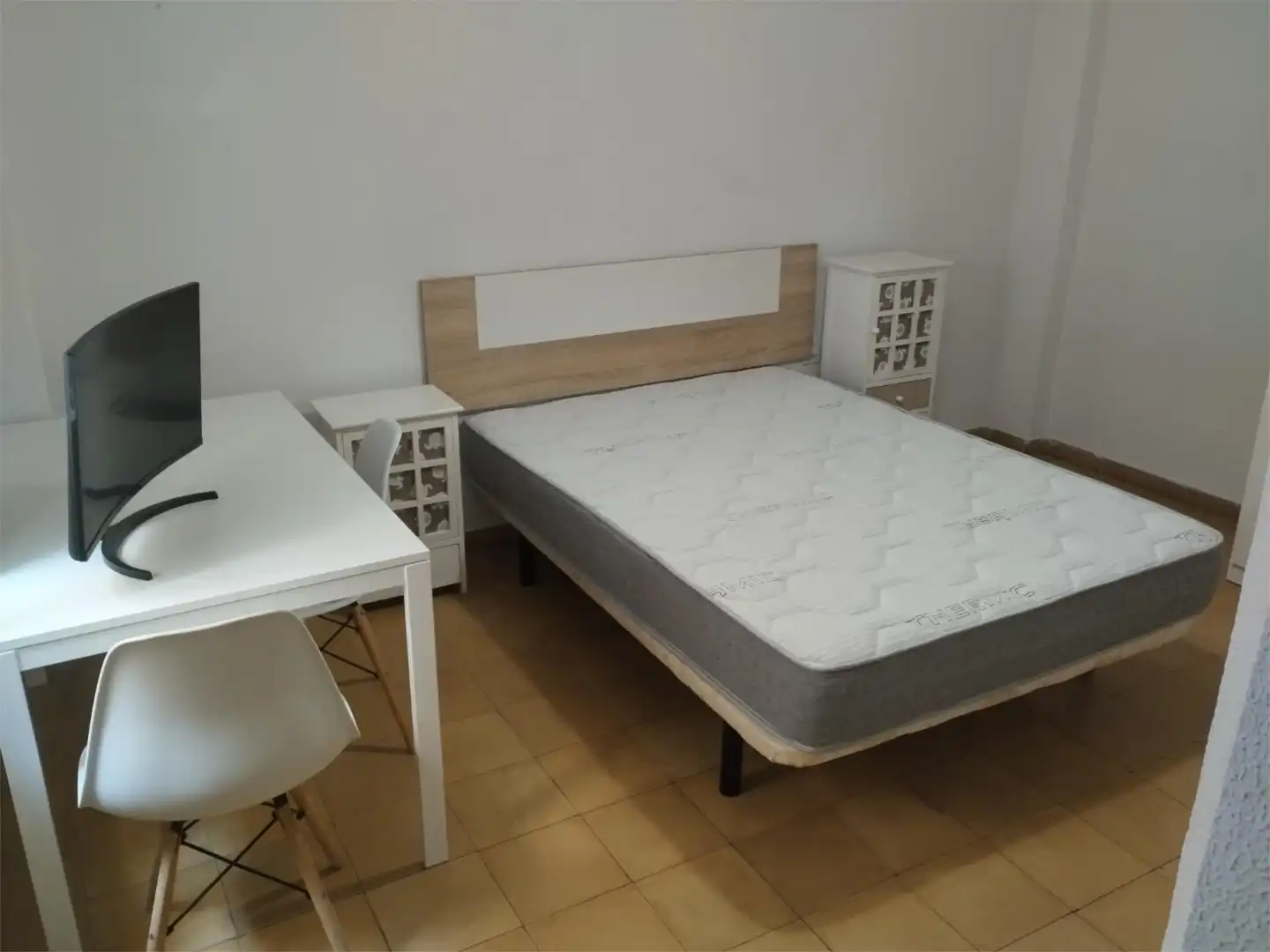 Room in Avenida de los Condes de Soto Ameno, 36, Santo Domigo Room in Avenida de los Condes de Soto Ameno, 36, Santo Domigo