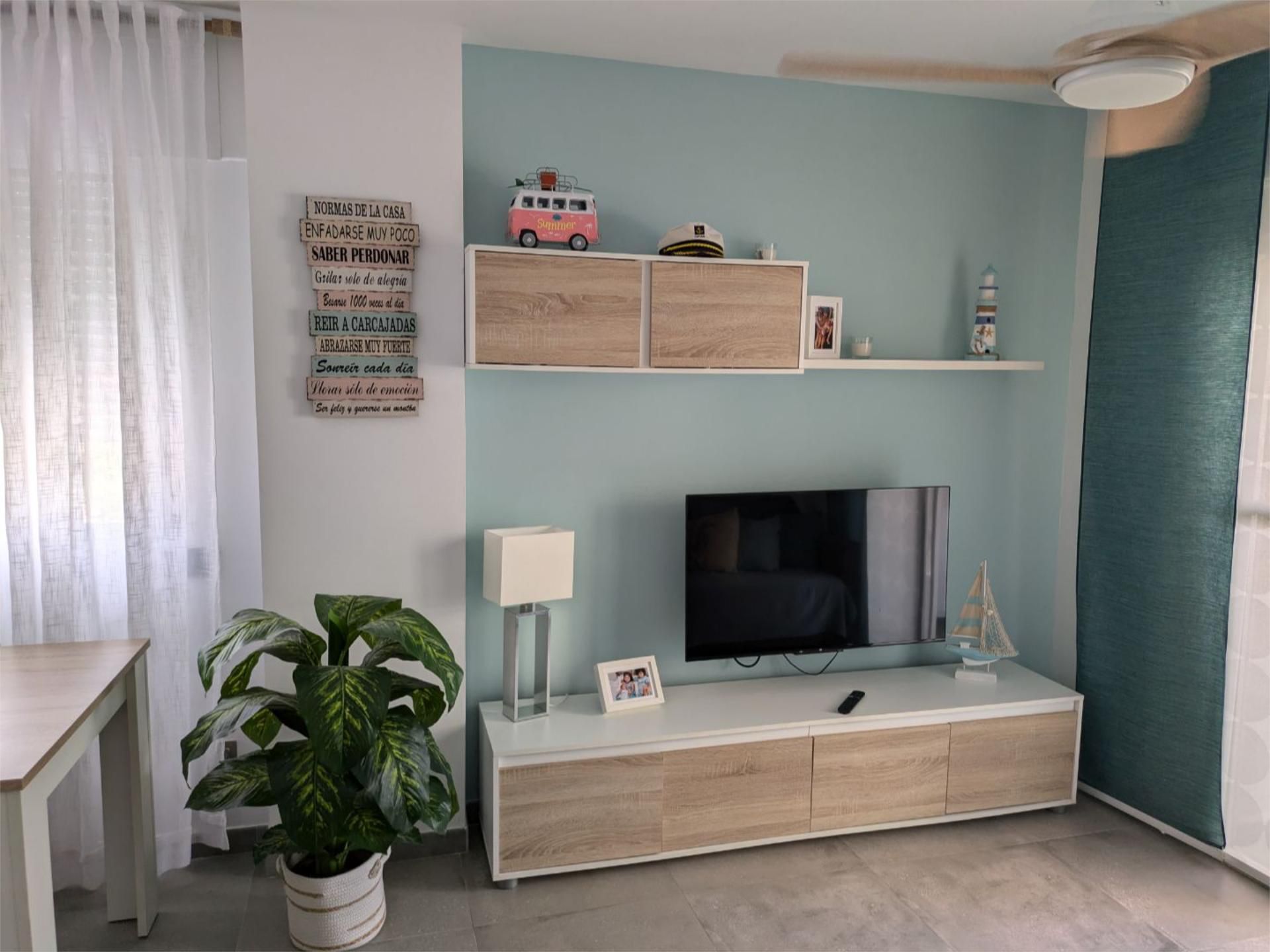 Living room of Flat for sale in La Manga del Mar Menor  with Air Conditioner, Private garden and Terrace