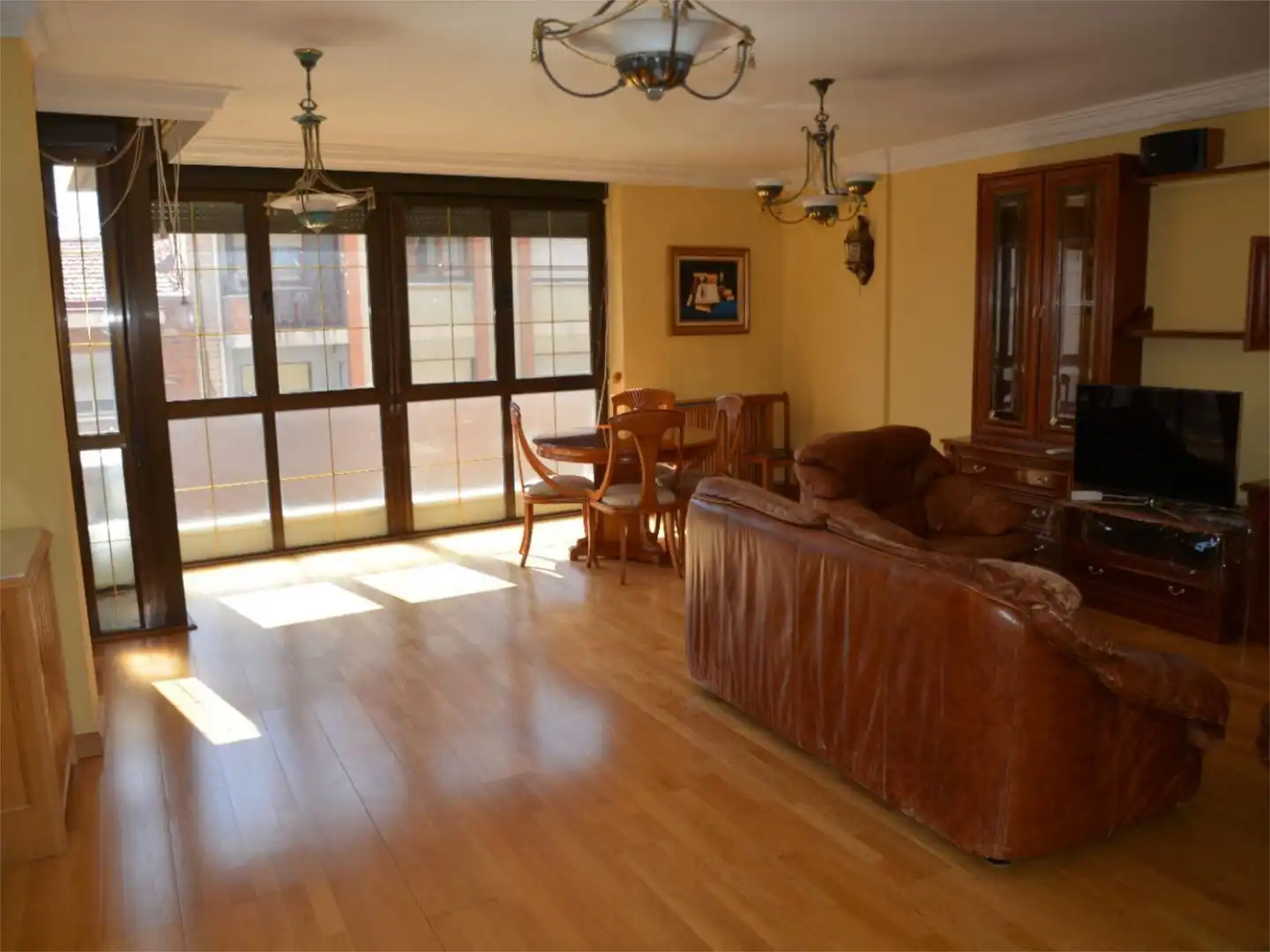 Wohnzimmer von Wohnung zur Miete in Albacete mit Klimaanlage, Heizung und Parkett