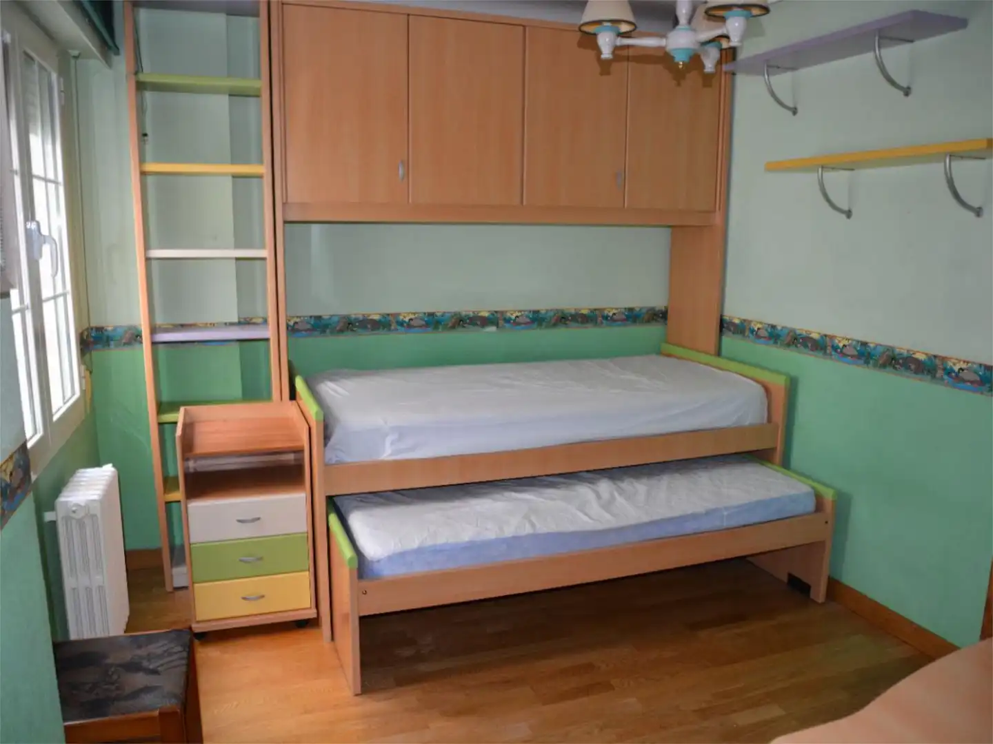Schlafzimmer von Wohnung zur Miete in Albacete mit Klimaanlage, Heizung und Parkett
