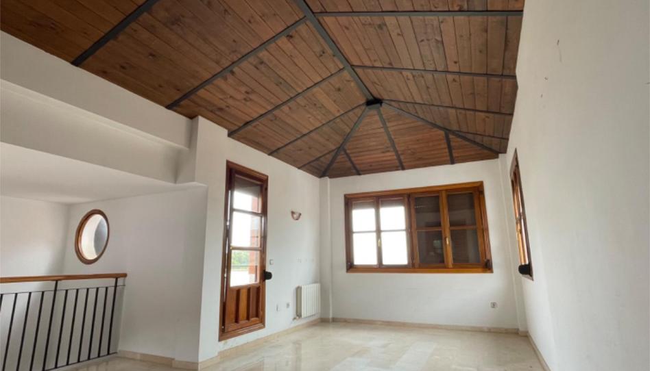 Single-family semi-detached to rent in Urbanizacion Jabalcuz, 17, Jabalcuz, Jaén - image 1 Photo 1 of Single-family semi-detached to rent in Urbanizacion Jabalcuz, 17, Jabalcuz, Jaén