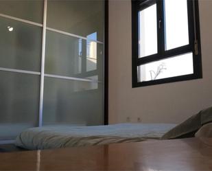 Bedroom of Flat to rent in  Sevilla Capital  with Air Conditioner and Terrace