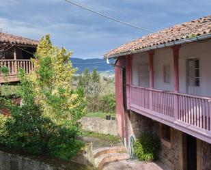 Vista exterior de Pis en venda en Villaviciosa