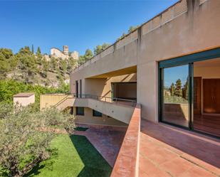 Vista exterior de Casa o xalet en venda en Gelida amb Aire condicionat, Calefacció i Jardí privat