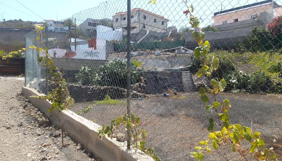 Constructible Land for sale in Calle Pino del Aire, 26, Chío, Santa Cruz de Tenerife - image 1 Photo 1 of Constructible Land for sale in Calle Pino del Aire, 26, Chío, Santa Cruz de Tenerife