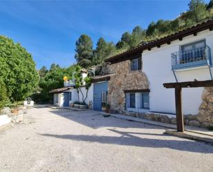 Exterior view of Country house for sale in Valdeganga