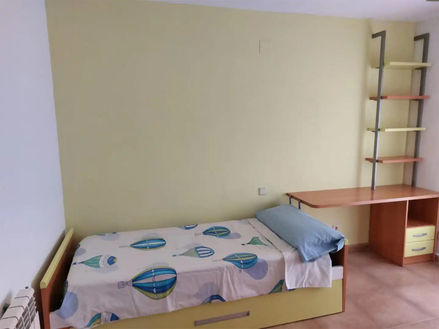 Casa o chalet en venta en Camino del Valle, Cebreros Habitación de Casa o chalet en venta en Cebreros con Aire acondicionado, Calefacción y Jardín privado