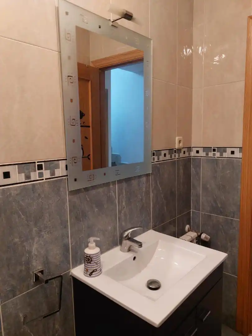 Casa o chalet en venta en Camino del Valle, Cebreros Baño de Casa o chalet en venta en Cebreros con Aire acondicionado, Calefacción y Jardín privado