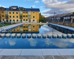 Piscina de Pis en venda en Riaza amb Terrassa, Piscina i Balcó