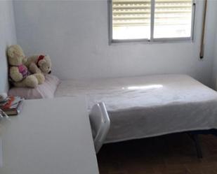 Bedroom of Flat for sale in  Madrid Capital  with Air Conditioner, Heating and Terrace