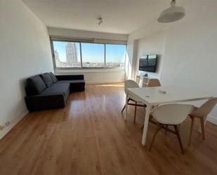 Living room of Flat to rent in  Madrid Capital  with Air Conditioner