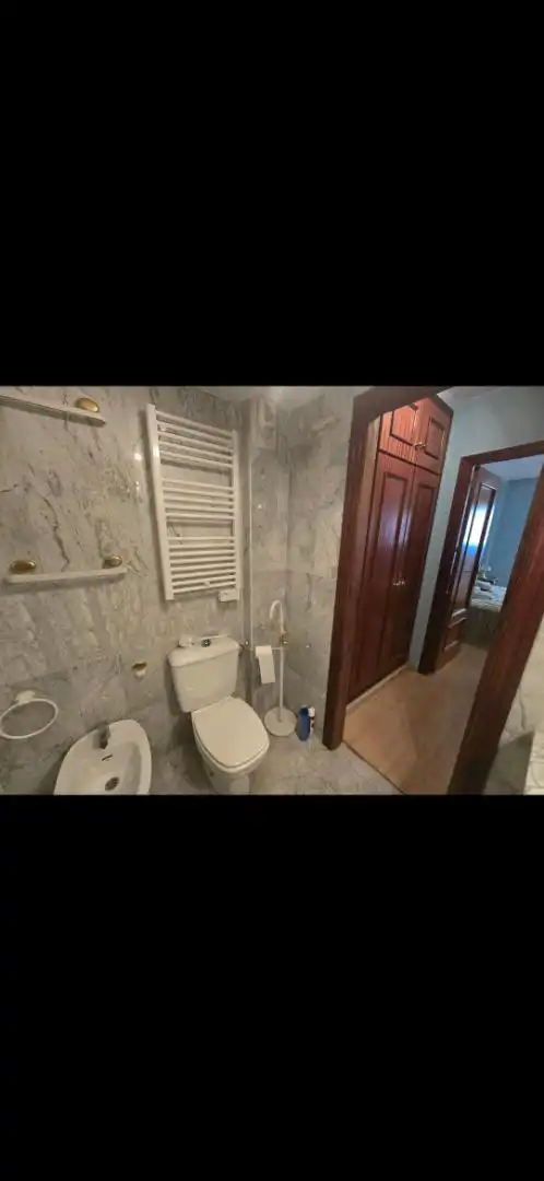 Baño de Piso en venta en Almuñécar con Aire acondicionado, Calefacción y Jardín privado