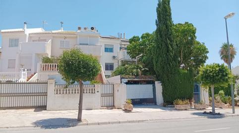 Casa adosada de alquiler en Carrer Llobarro, 5, Barranco Hondo, Alicante - imagen 2 Foto 2 de Casa adosada de alquiler en Carrer Llobarro, 5, Barranco Hondo, Alicante