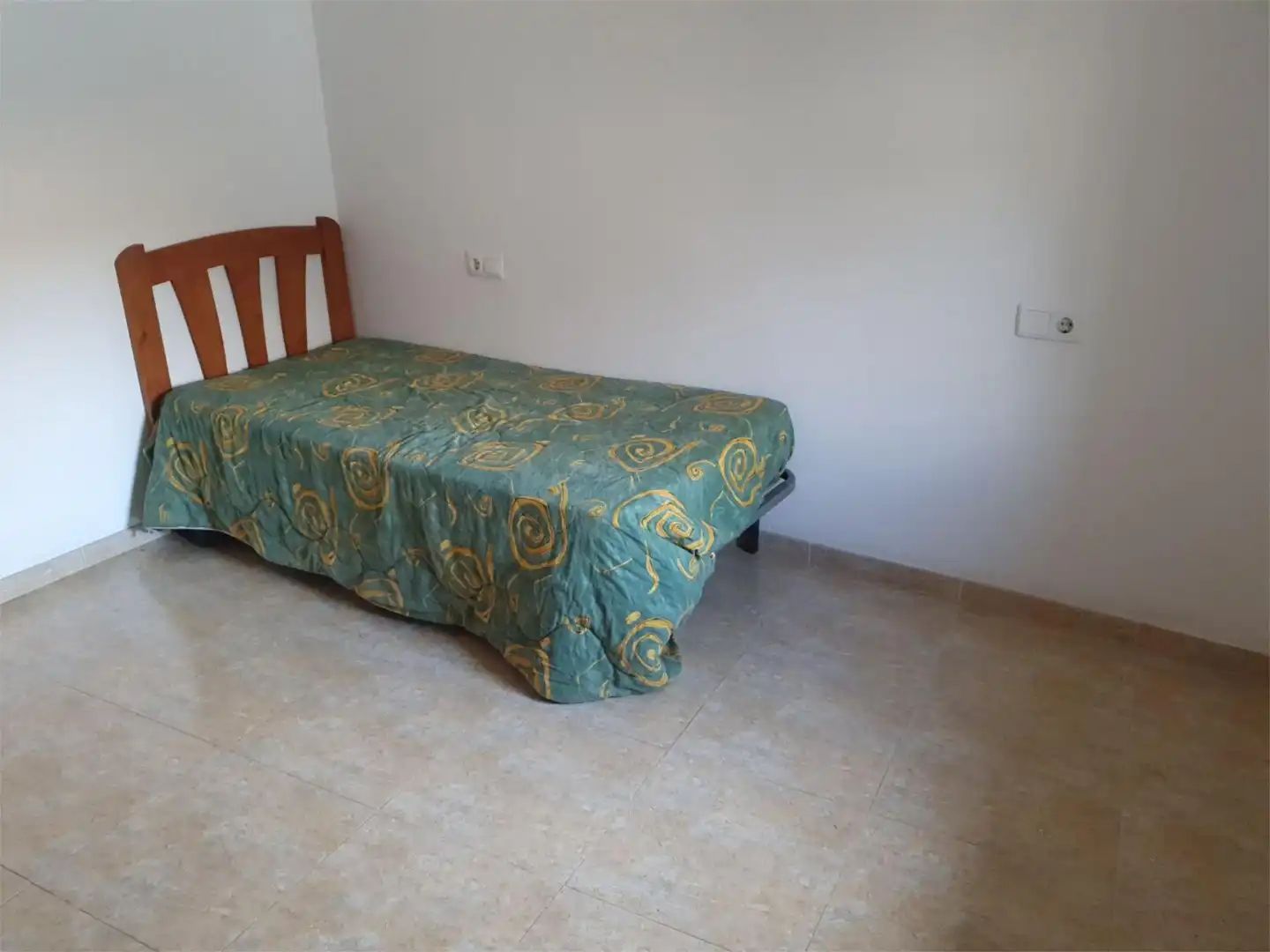 Casa o xalet en venda a Carrer Sant Francesc, 7, Aldover Dormitori de Casa o xalet en venda en Aldover amb Aire condicionat, Terrassa i Balcó