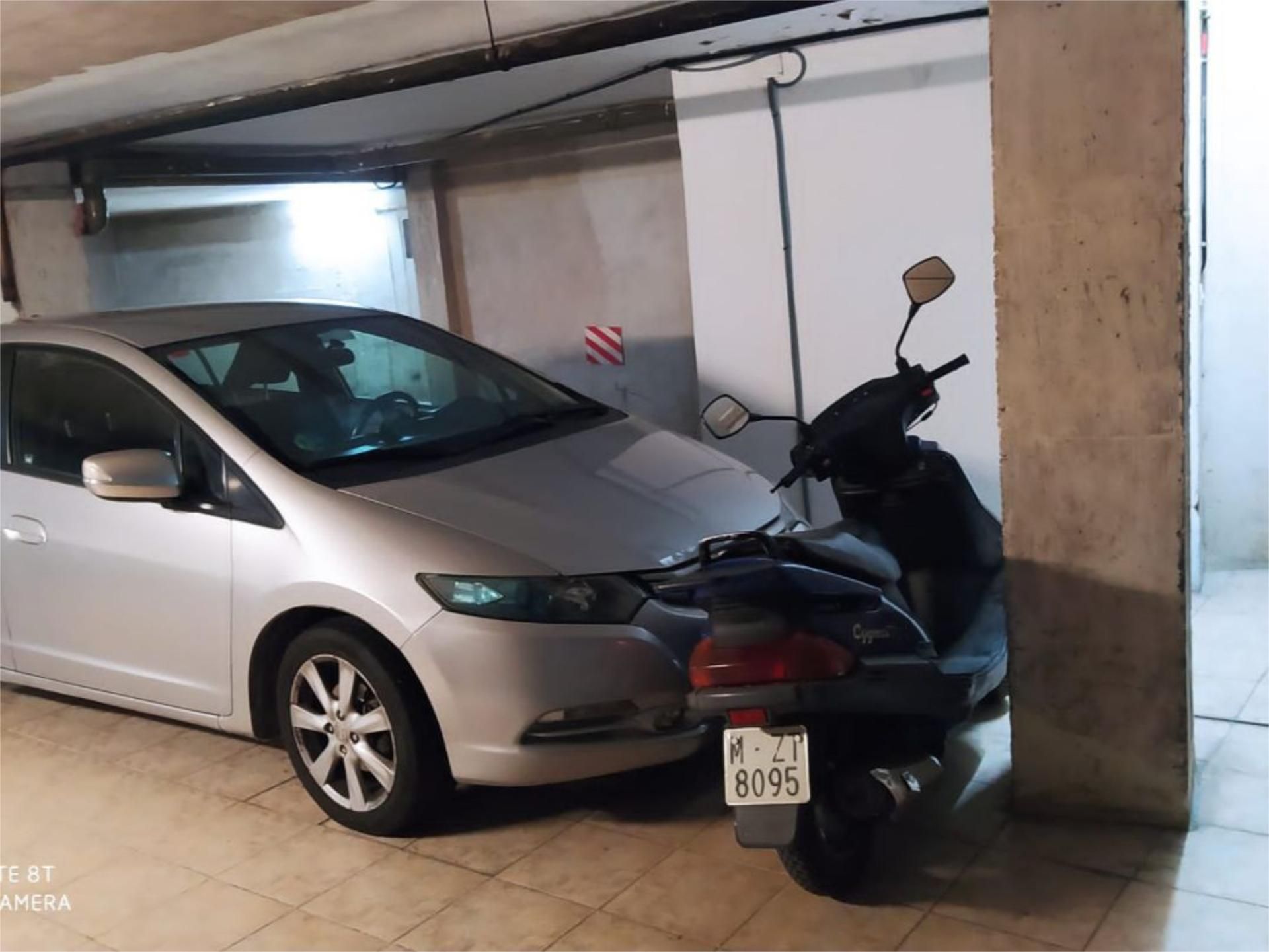 Aparcament de Garatge en venda en  Madrid Capital