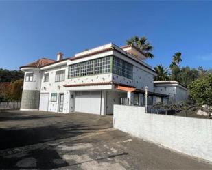 Exterior view of Single-family semi-detached for sale in El Rosario  with Terrace and Swimming Pool