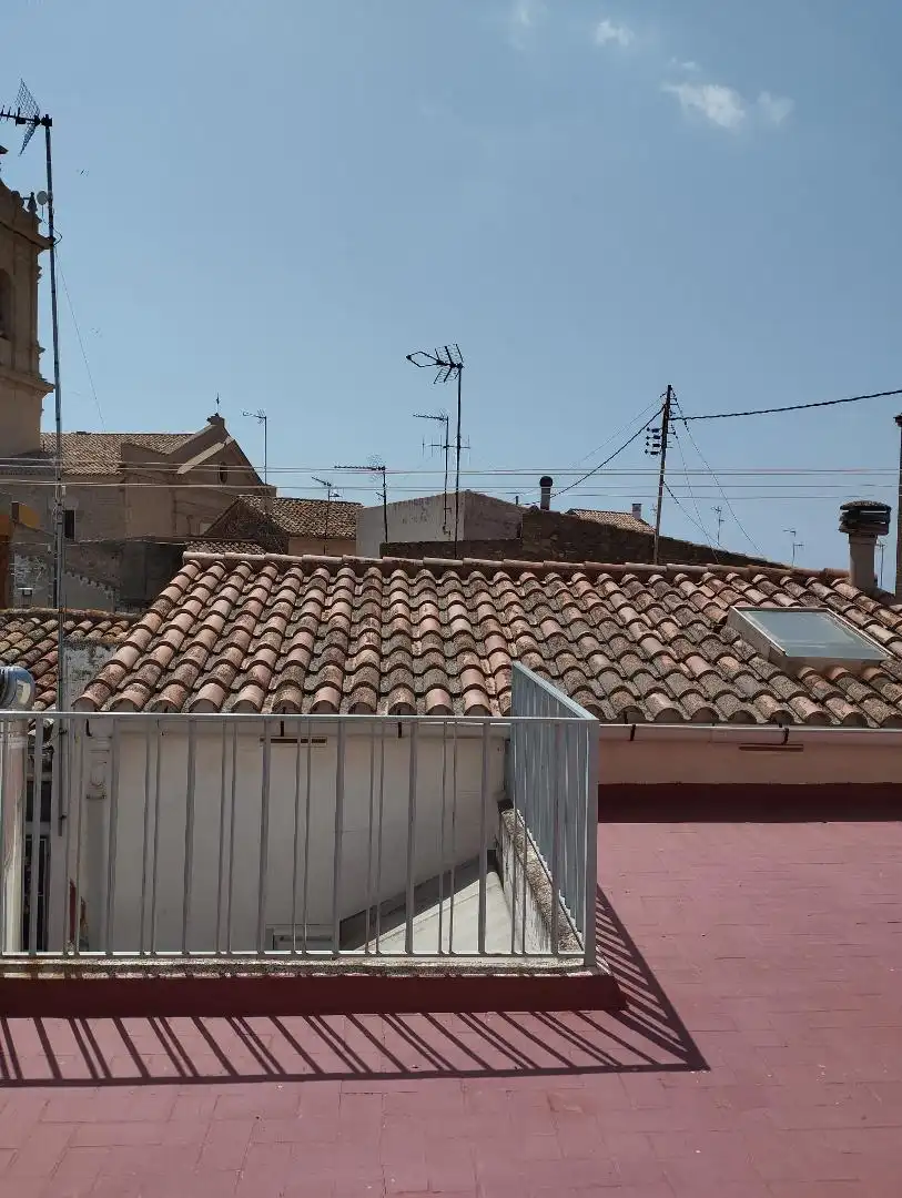 Casa adosada en venda a Carrer Mare de Déu Dels Dolors, 29, Casco Antiguo - Darremur Vista exterior de Casa adosada en venda en Almazora / Almassora amb Aire condicionat, Terrassa i Balcó