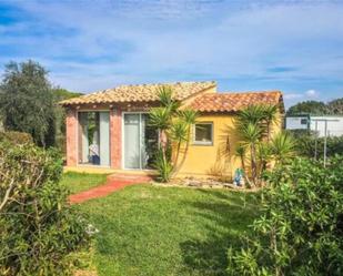 Jardí de Casa o xalet de lloguer en Barbate amb Terrassa i Piscina