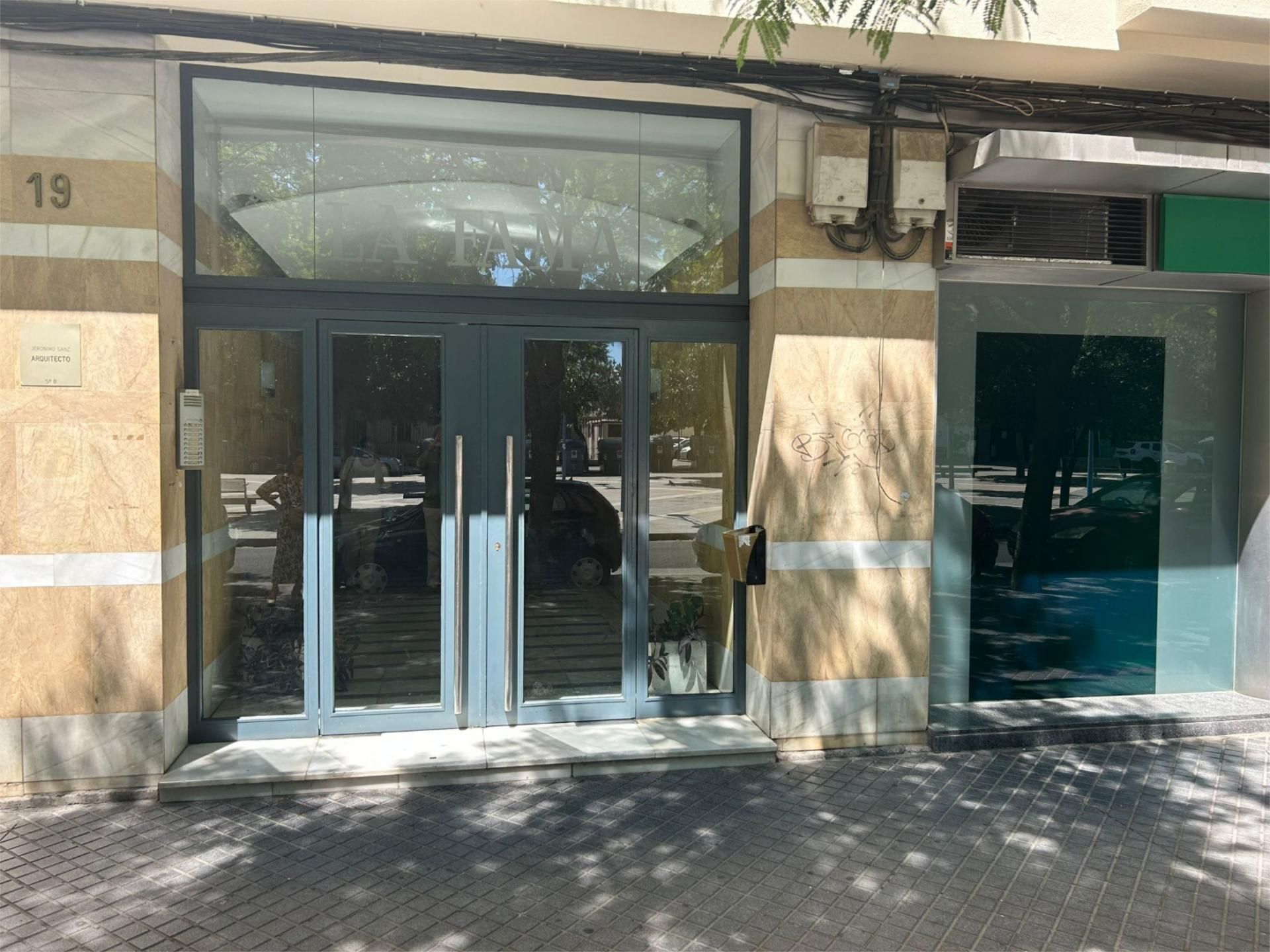 Flat to rent in Calle Bulevar Hernán Ruiz, 19, Ciudad Jardín - Zoco