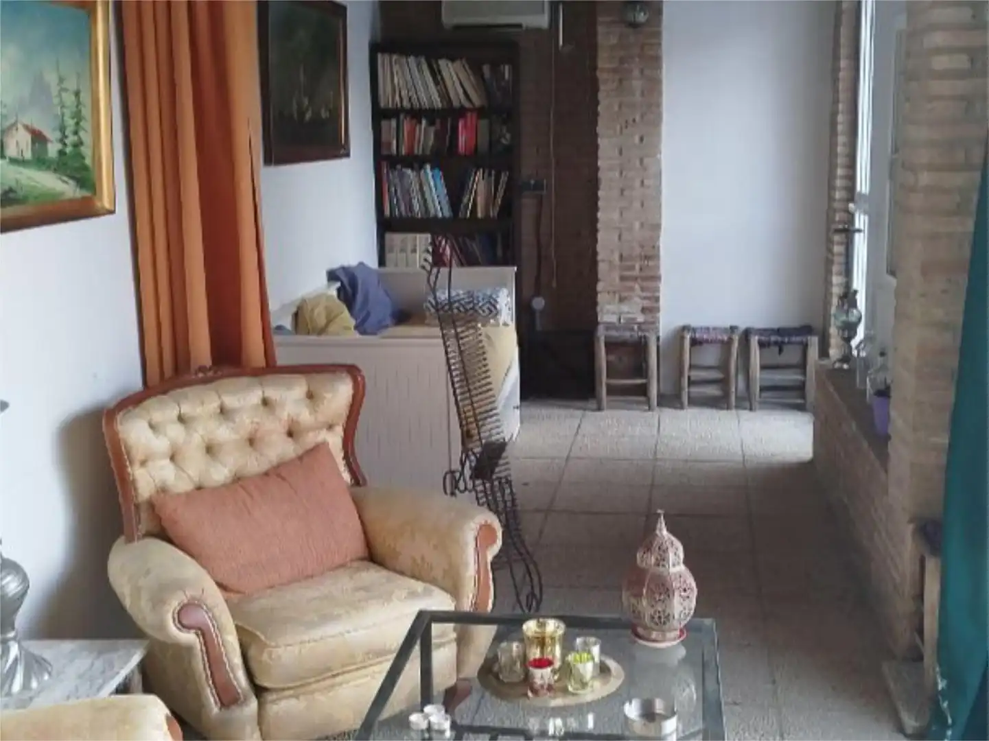 Sala de estar de Casa o chalet en venta en Sanlúcar la Mayor con Aire acondicionado, Calefacción y Jardín privado