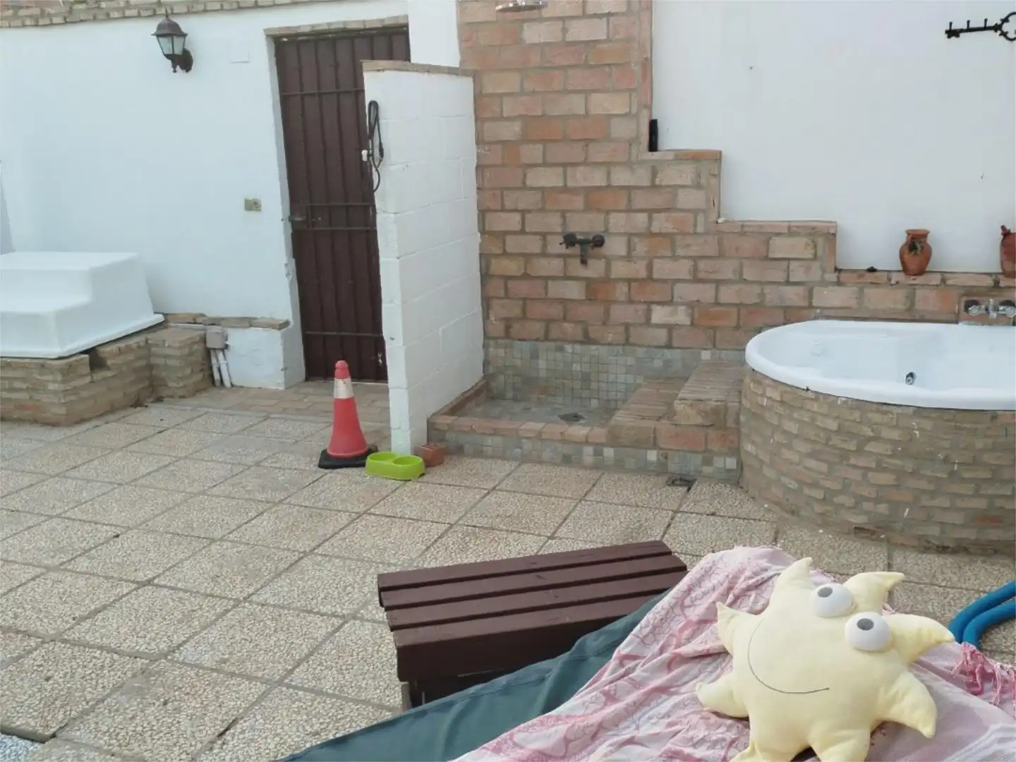 Casa o chalet en venta en Sanlúcar la Mayor con Aire acondicionado, Calefacción y Jardín privado