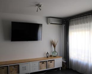 Living room of Single-family semi-detached for sale in Alzira  with Air Conditioner, Terrace and Balcony