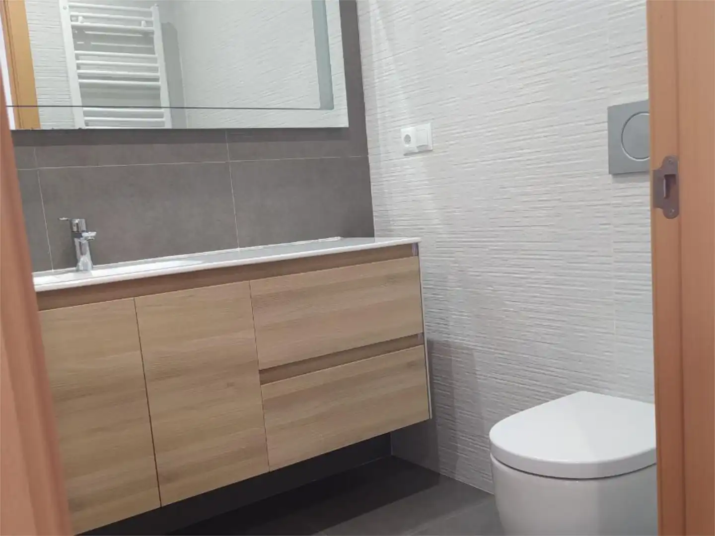Wohnung zum Verkauf in Carrer del País Valencià, 40, Fontanars dels Alforins Badezimmer von Wohnung zum Verkauf in Fontanars dels Alforins mit Klimaanlage, Parkett und Terrasse
