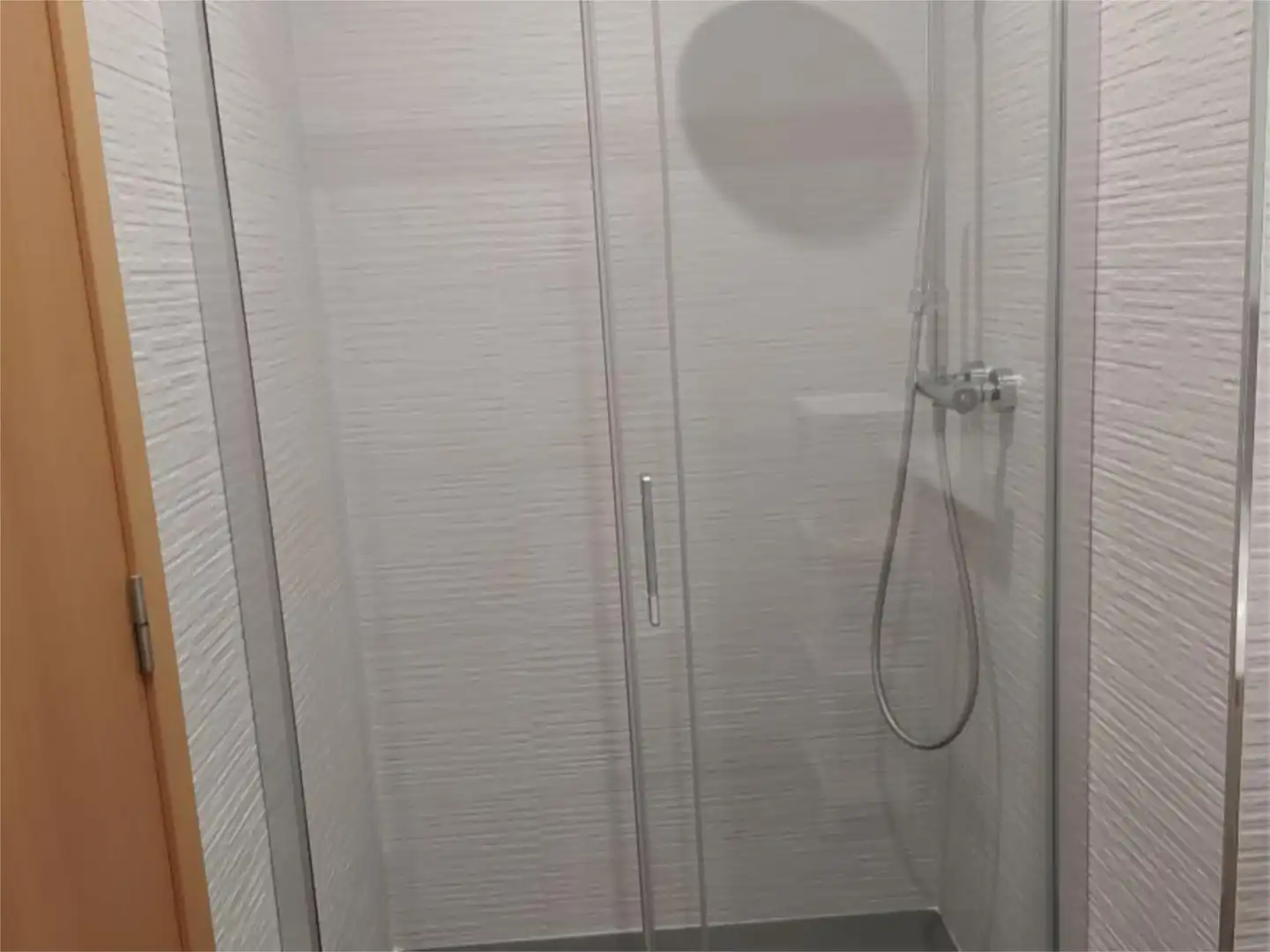 Wohnung zum Verkauf in Carrer del País Valencià, 40, Fontanars dels Alforins Badezimmer von Wohnung zum Verkauf in Fontanars dels Alforins mit Klimaanlage, Parkett und Terrasse
