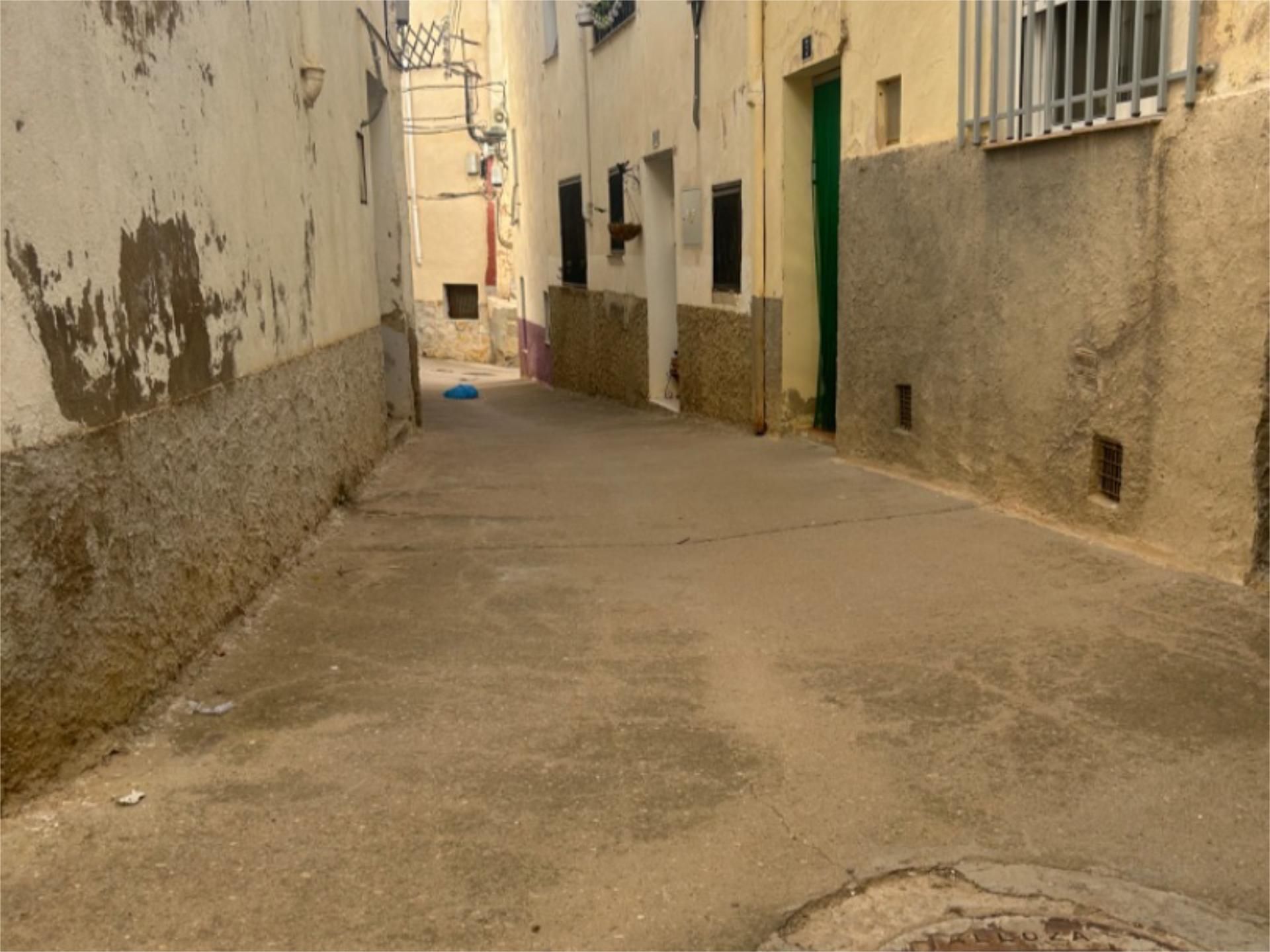 Exterior view of Single-family semi-detached for sale in Alloza  with Terrace and Furnished