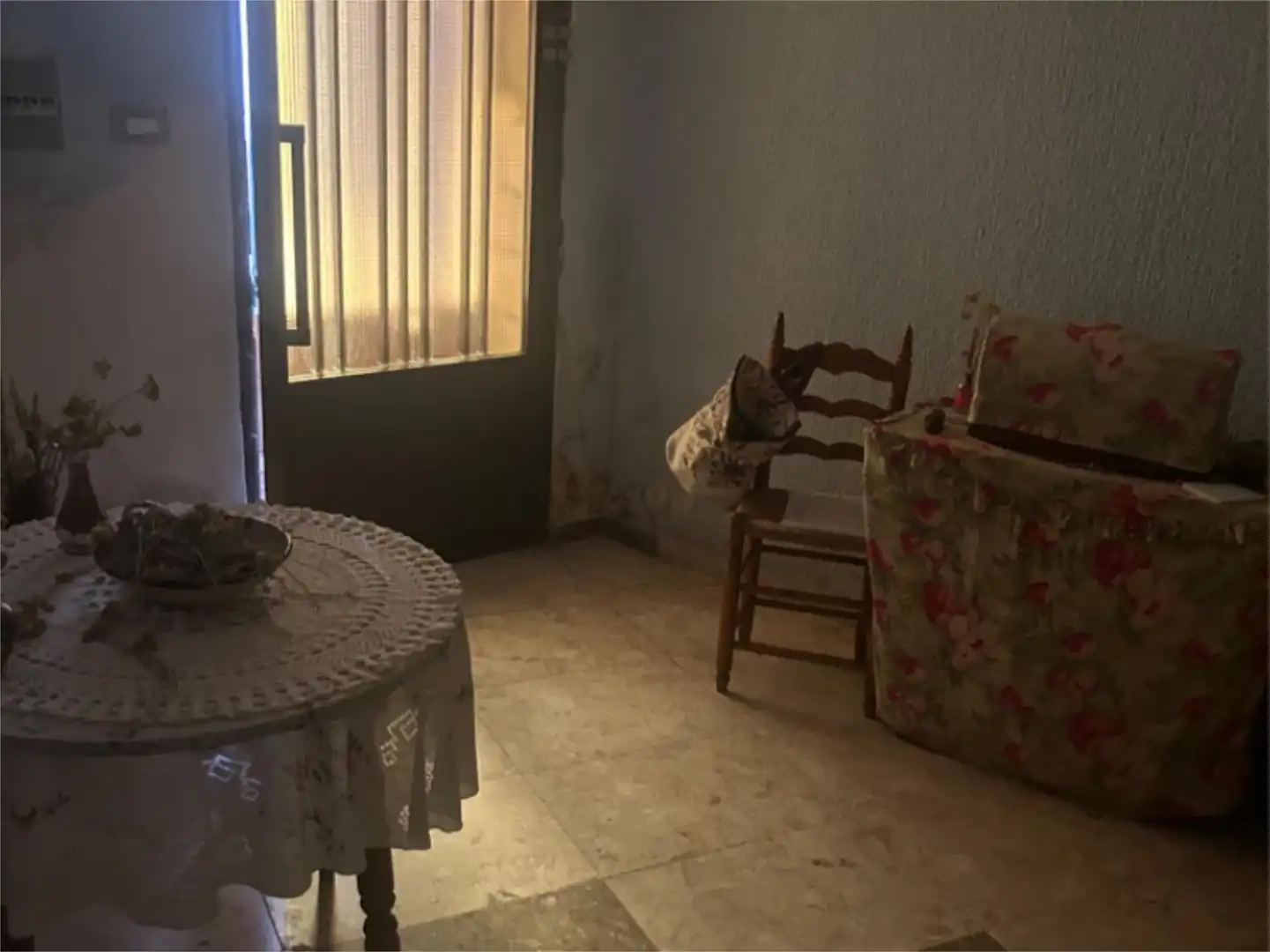 Casa adosada en venta en Calle Peñal, 7, Alloza Casa adosada en venta en Alloza con Terraza y Amueblado