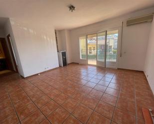 Sala d'estar de Casa adosada en venda en El Boalo - Cerceda – Mataelpino amb Terrassa