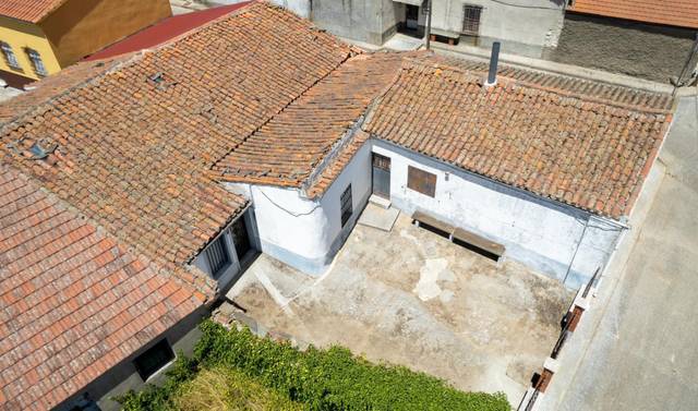 Piso en Venta en Calle Castillo, 8 en Montejo