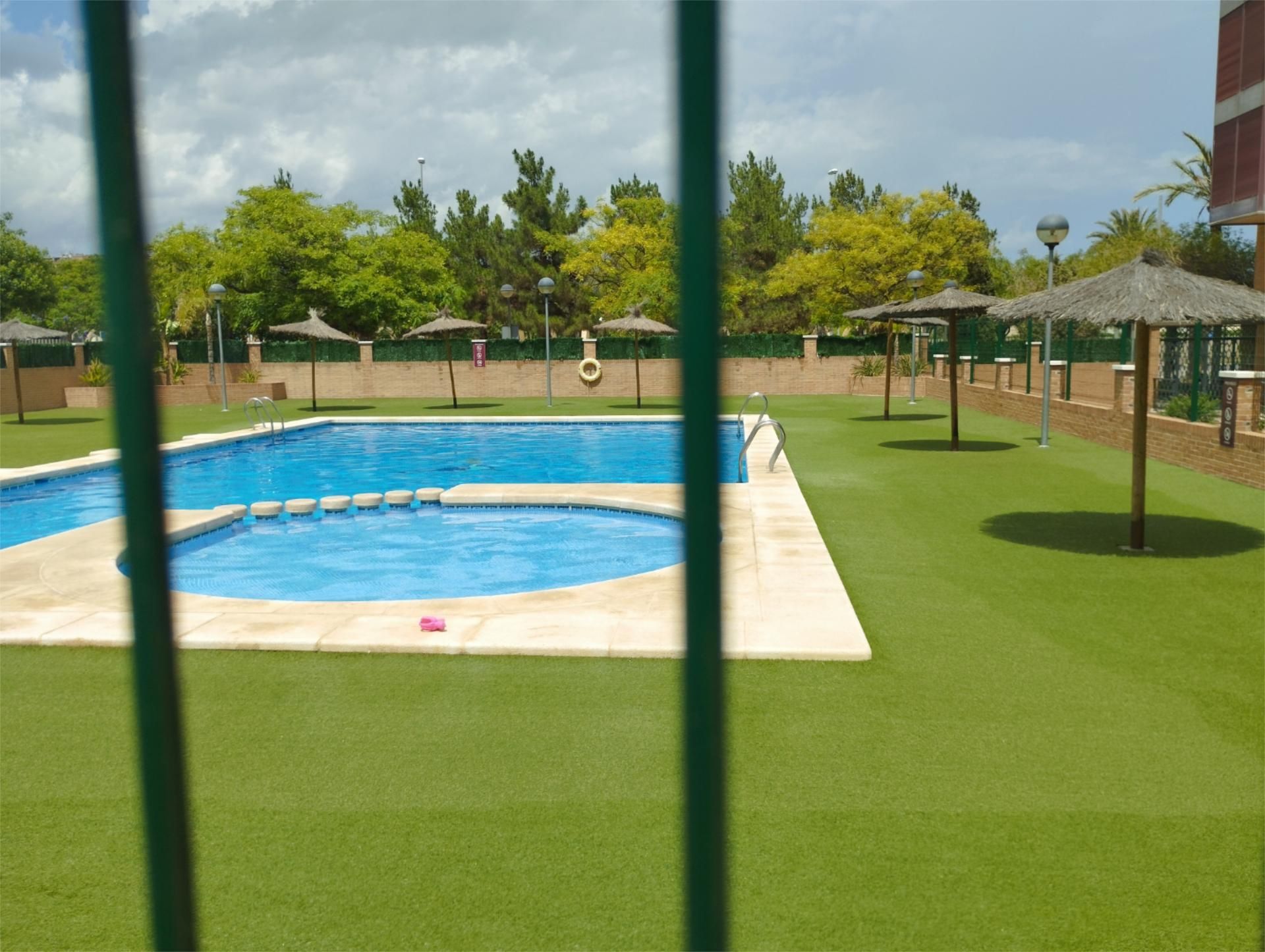 Swimming pool of Flat for sale in San Vicente del Raspeig / Sant Vicent del Raspeig  with Terrace, Swimming Pool and Furnished