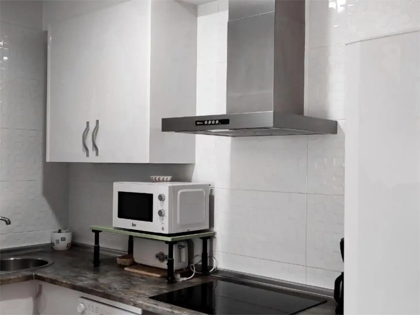Ático de alquiler en Carretera Cartagena -Isla Plana, 36, Los Puertos Cocina de Ático de alquiler en Cartagena con Aire acondicionado, Calefacción y Terraza