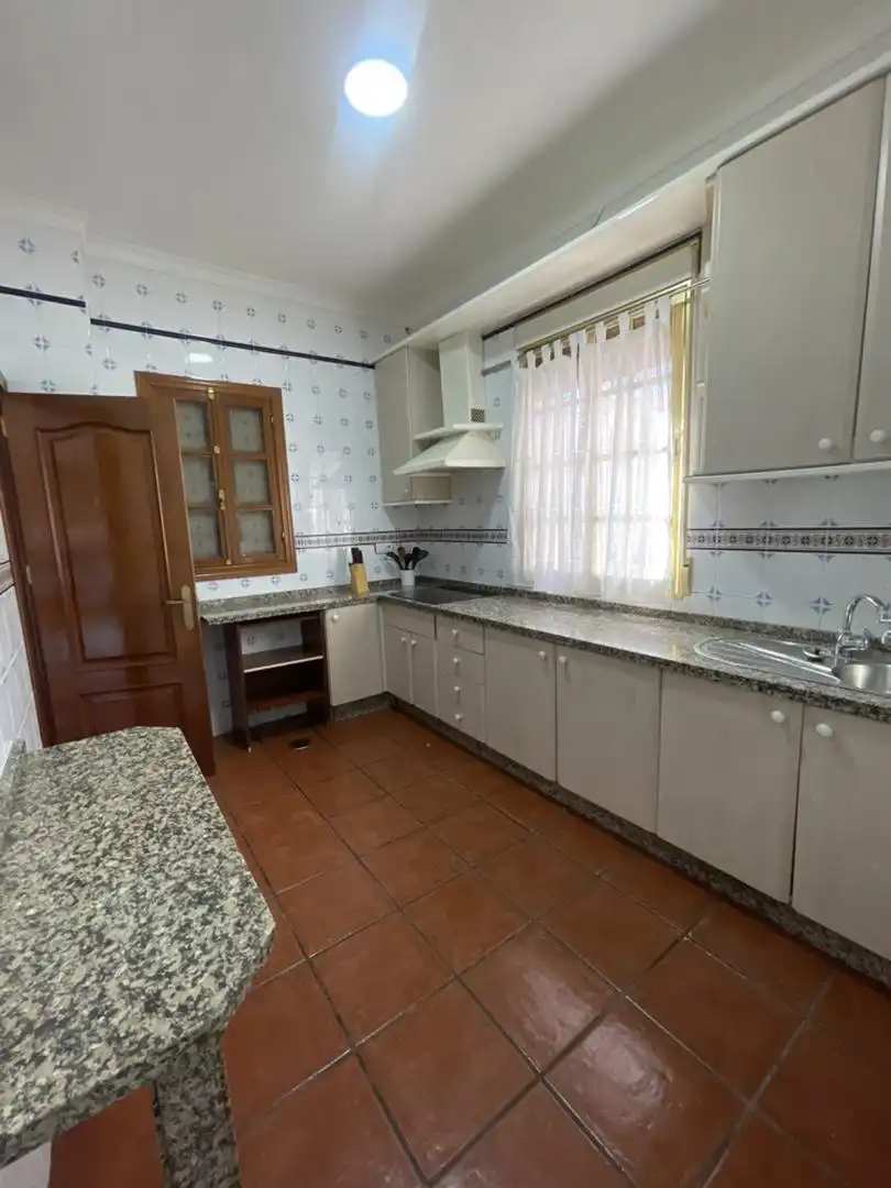 Kitchen of Houses for rent in Córdoba  with Air Conditioner, Heating and Terrace
