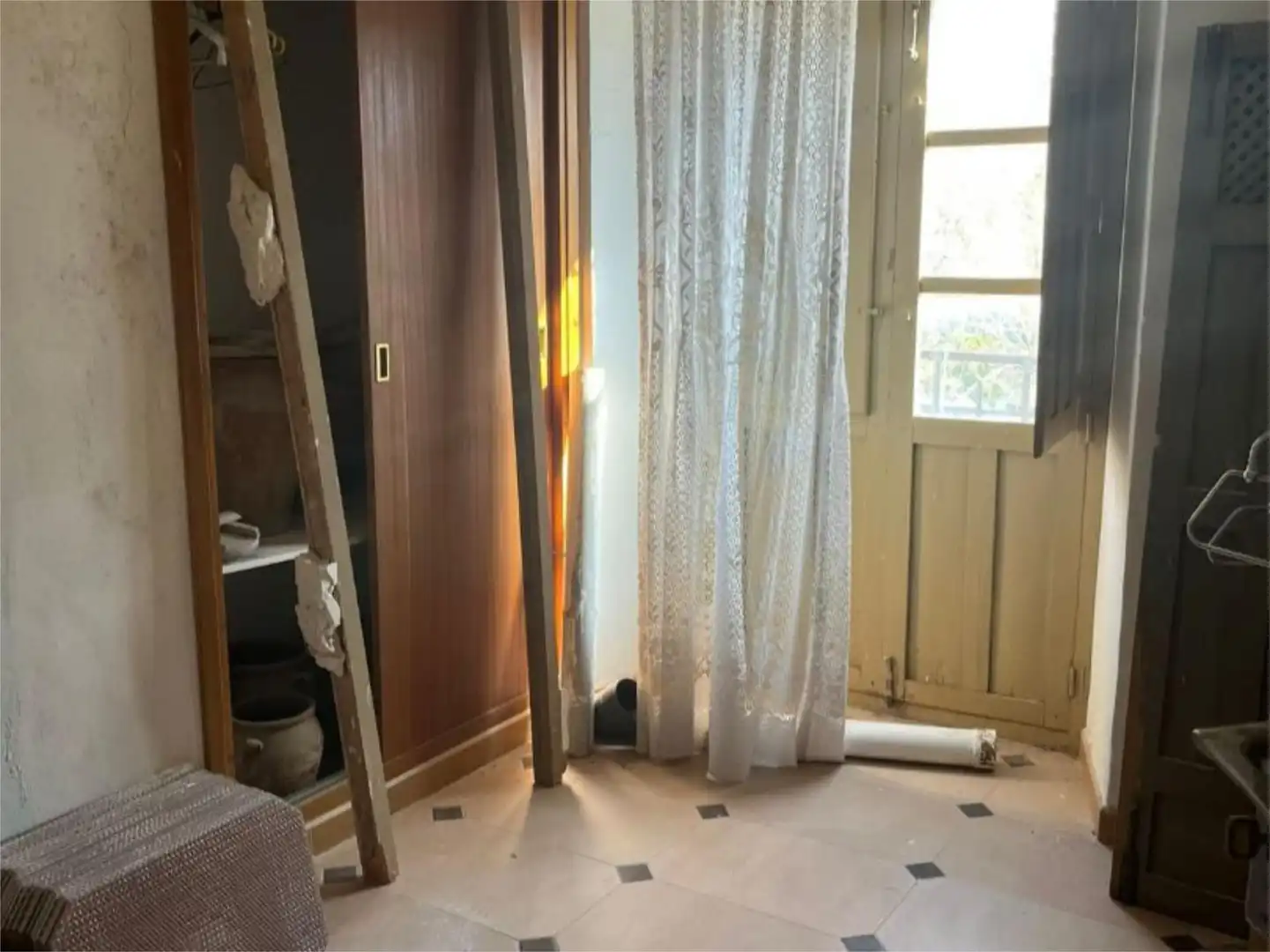 Casa adosada en venta en Plaza la Constitucion, 4, Cárcheles Habitación de Casa adosada en venta en Cárcheles con Calefacción y Balcón