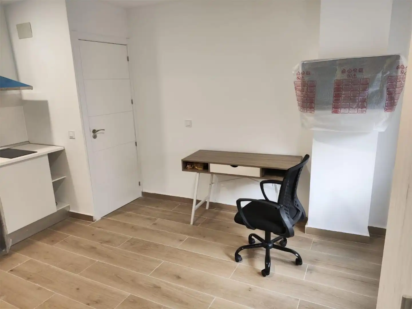 Zimmer in Calle Sebastián de Benalcázar, 33, Huerta de la Reina - Trassierra