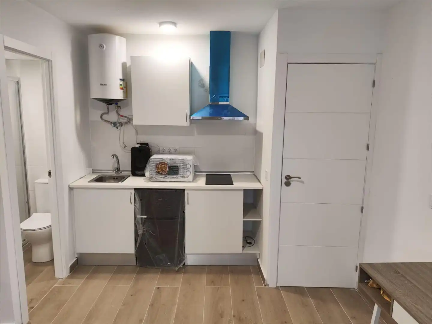 Zimmer in Calle Sebastián de Benalcázar, 33, Huerta de la Reina - Trassierra