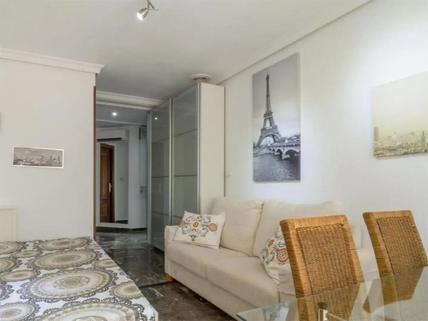 Flat for rent in Callejón Hurtado de Mendoza, 2, Almuñecar Centro Bedroom of Flat for rent in Almuñécar with Air Conditioner and Furnished